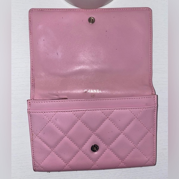 Vintage Chanel Wallet - Picture 2 of 13
